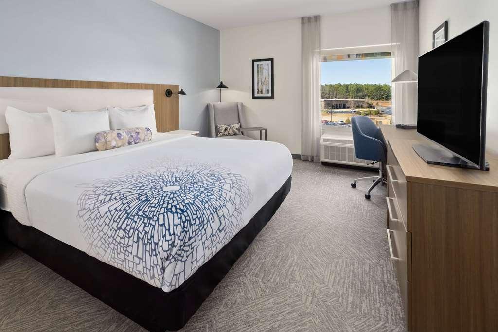 La Quinta Inn & Suites By Wyndham Locust Grove Oda fotoğraf