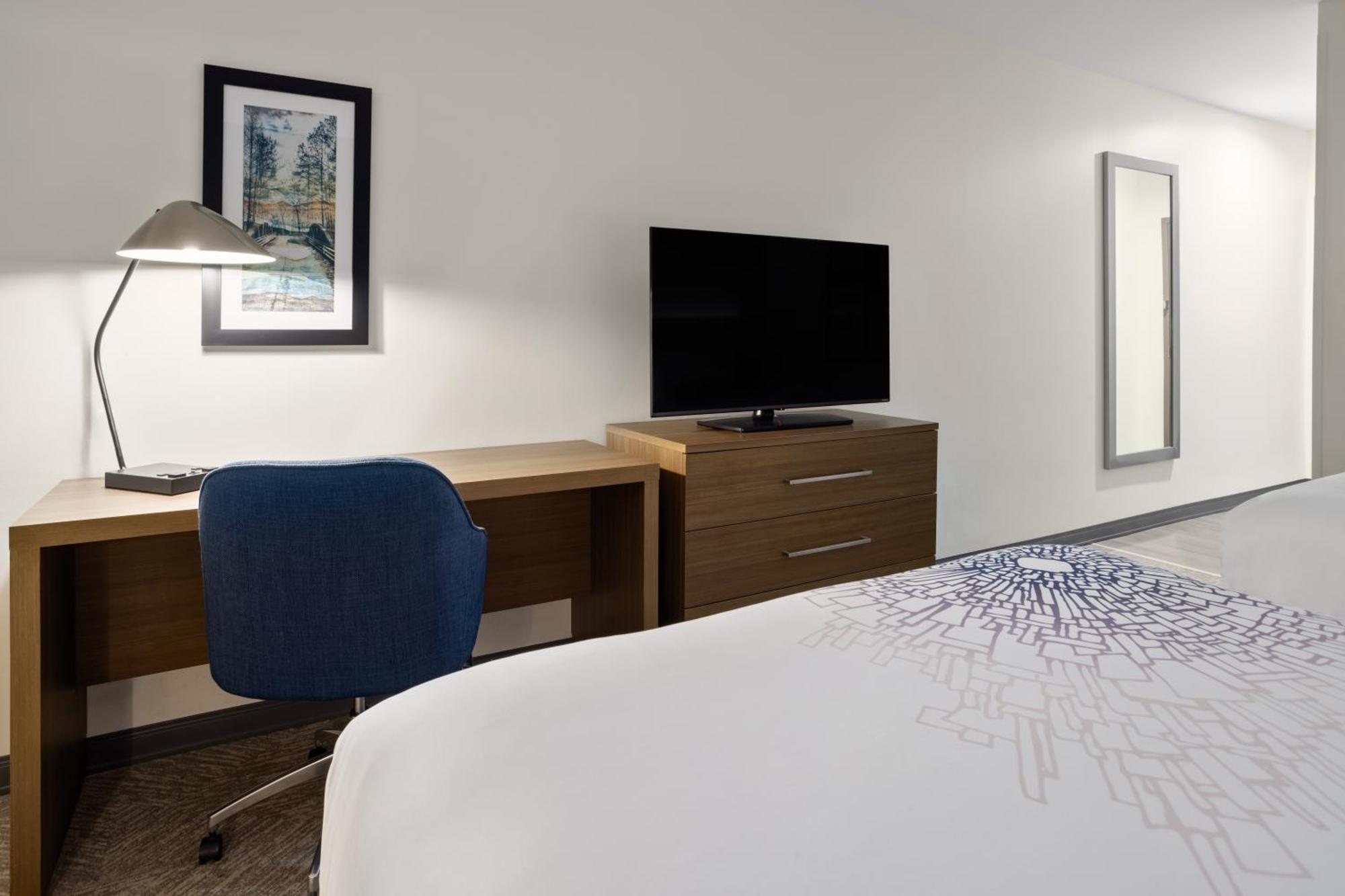 La Quinta Inn & Suites By Wyndham Locust Grove Dış mekan fotoğraf