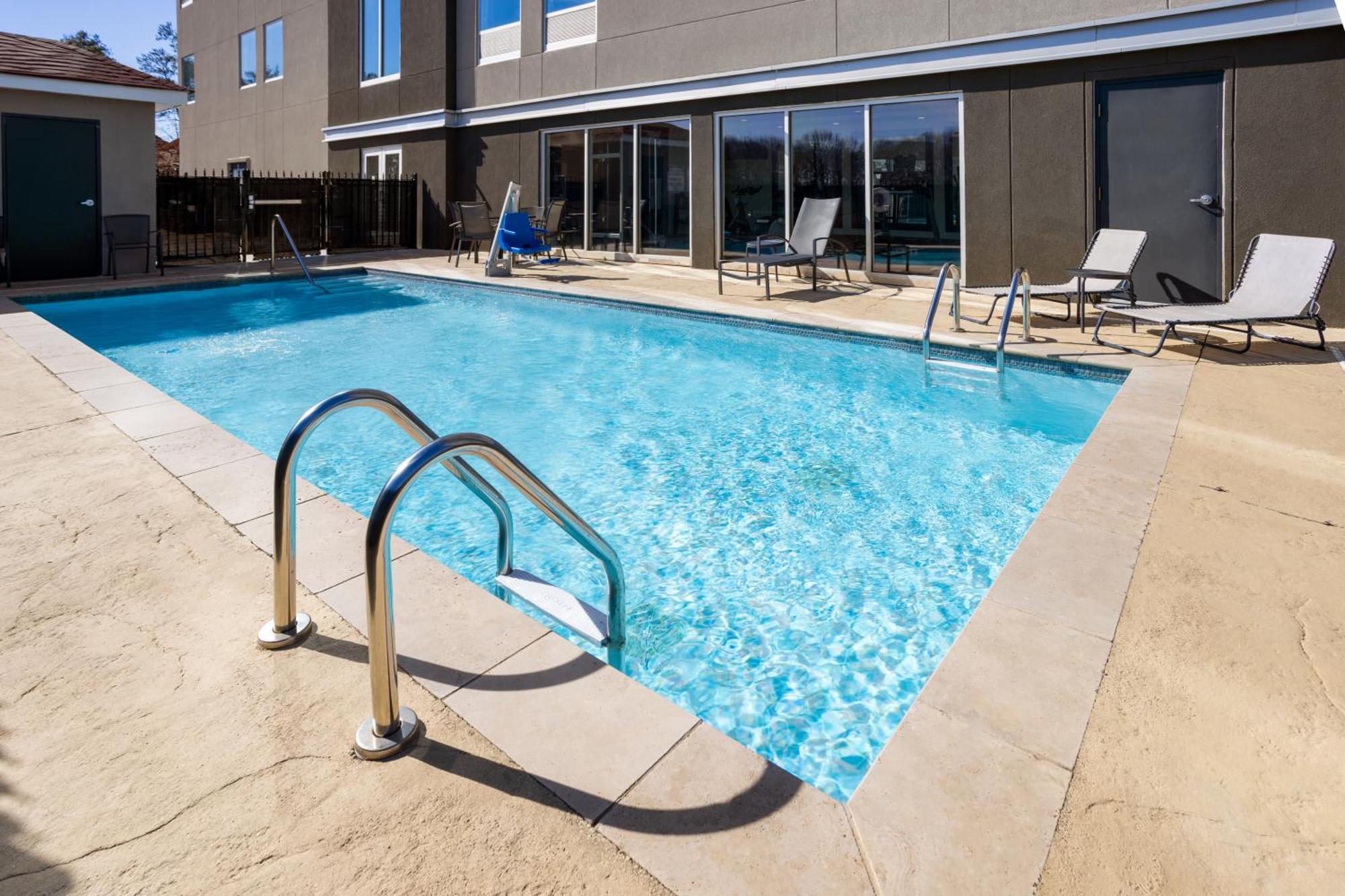 La Quinta Inn & Suites By Wyndham Locust Grove Dış mekan fotoğraf