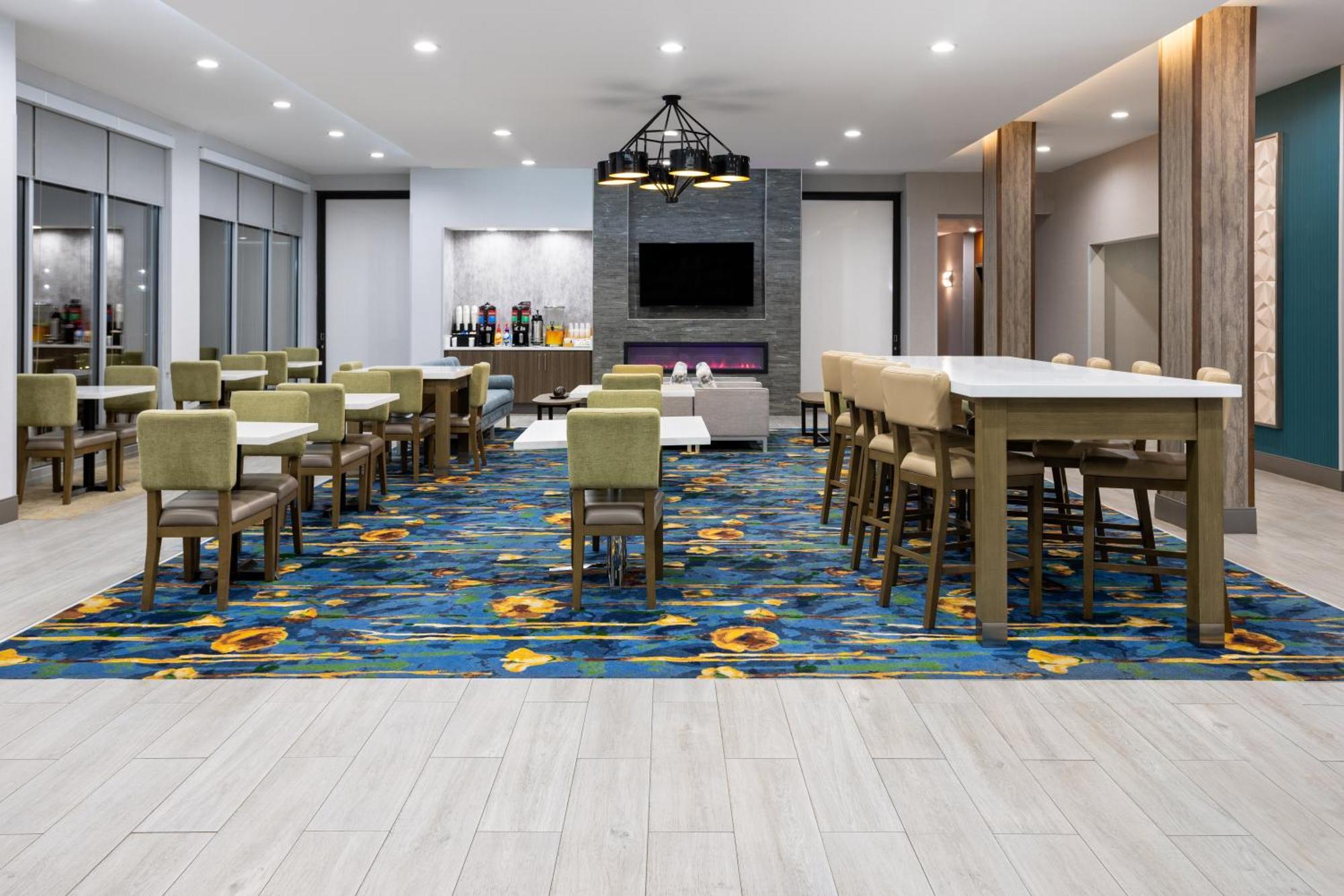 La Quinta Inn & Suites By Wyndham Locust Grove Dış mekan fotoğraf
